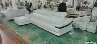 【大厂仿真皮沙发】实木框架，高回弹海绵45密度。全新包装，质量非常好，3.6米右贵妃 - 江门28生活网 jm.28life.com